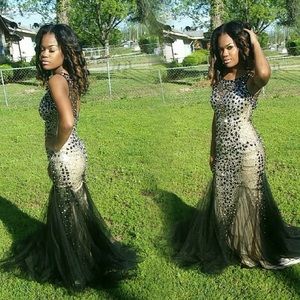 Black Sequined Party Dress